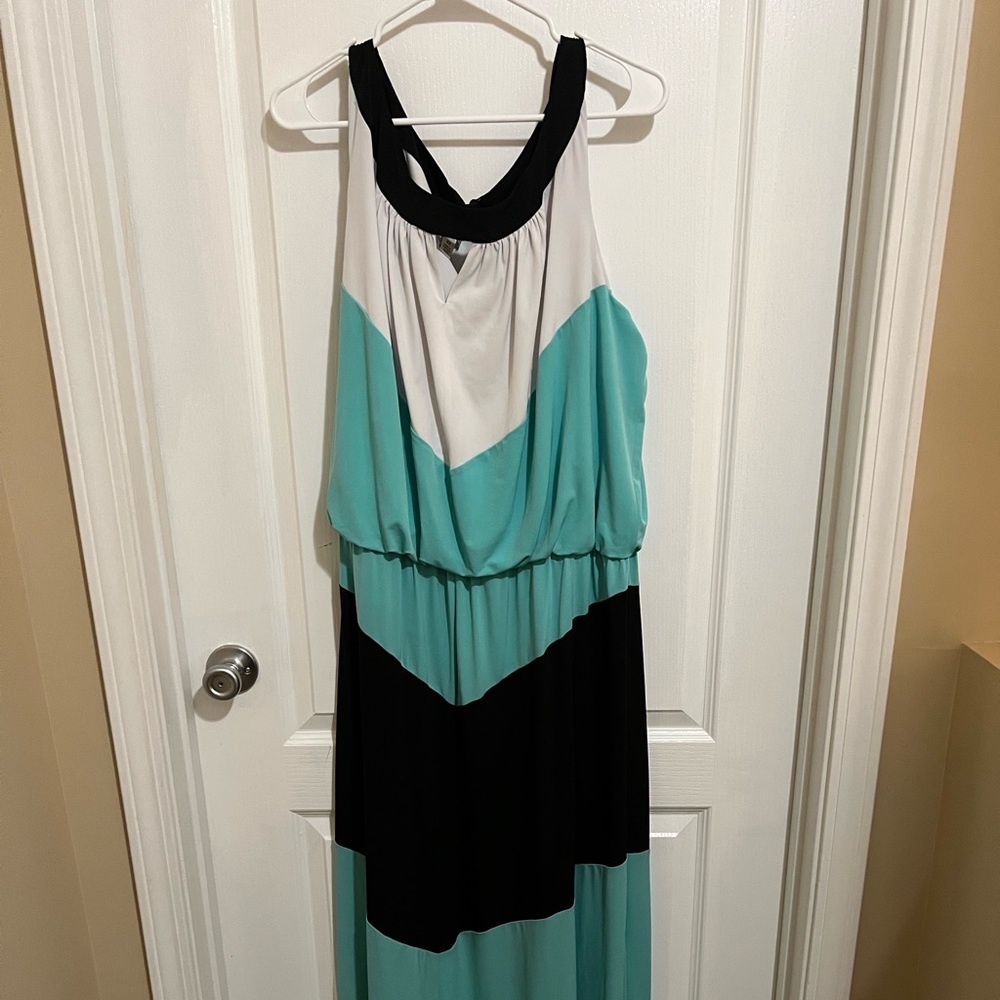 NWOT London Style Maxi dress size 3x